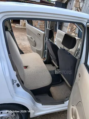 Suzuki Alto 1.0 2012 Nyeupe