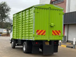 Isuzu NMR 3000cc Diesel Truck 2022