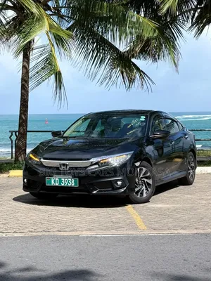 Honda Civic 2019 Nyeusi