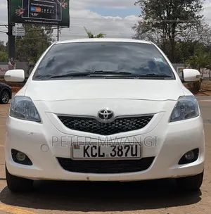 Toyota Belta 2010 White