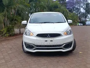 Mitsubishi Mirage 2019 Nyeupe