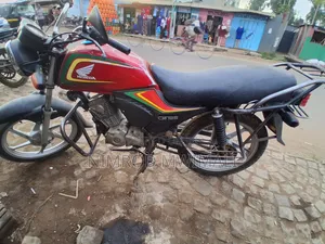 Honda CB 125 - 2019 Nyeusi