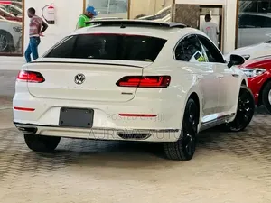 Volkswagen Arteon 2.0T SE R-Line 2019 White