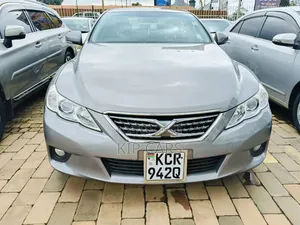 Toyota Mark X 2.5 RWD 2012
