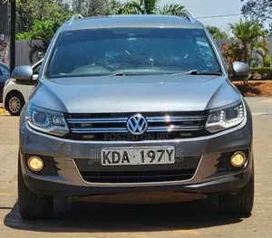 2015 Volkswagen Tiguan R-Line 4Motion SUV