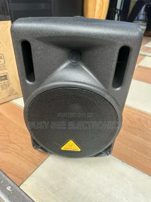 Behringer Eurolive B208D 200W 8-Inch Powered Speaker