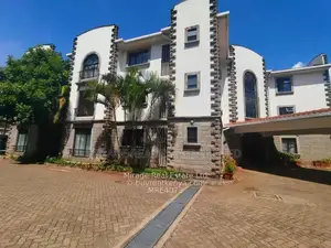 Spacious 3-Bedroom Apartment + DSQ in Kilimani Off Dennis Pritt Rd