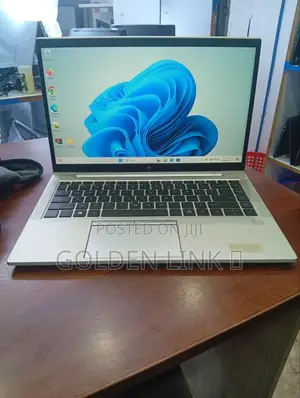 Laptop HP EliteBook 845 G7 - Ryzen 5 Pro, 8GB RAM, 256GB SSD