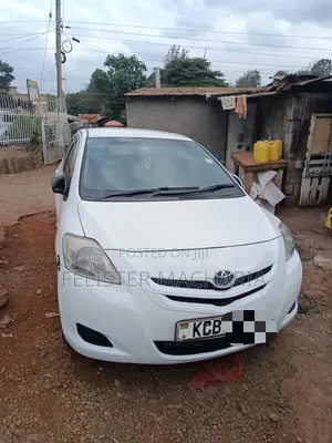 Toyota Belta 2007 Nyeusi
