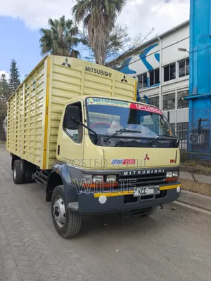 Mitsubishi FH215 Lori Ndogo