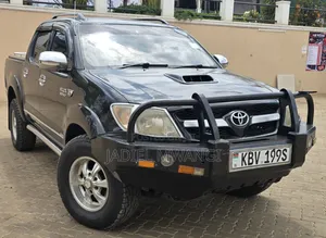Toyota Hilux 3.0 D-4D Double Cab 4x4 Raider 2007 Nyeusi