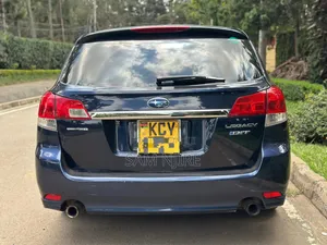 Subaru Legacy 2.5i Premium 2013 Black