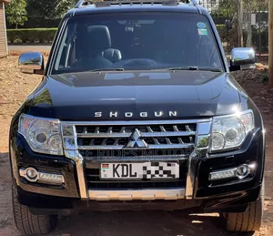 Mitsubishi Pajero Shogun 2016 3.2 Diesel Automatic