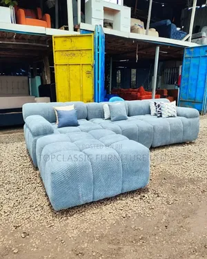 Sofa ya L-Shape ya 7-Seater Mpya - Grey na Kijani