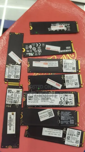 256GB M.2 SSD - Imetumika