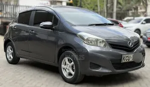 Toyota Vitz 2013 Gray