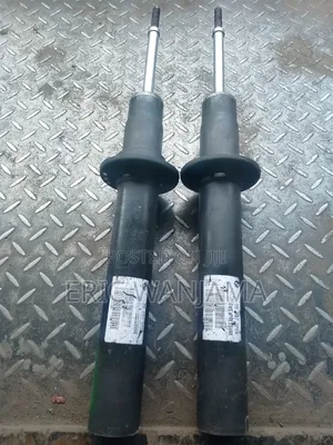 Shocki ya Mbele Iliyotumika kwa BMW X5 & X6 (Ex-UK)