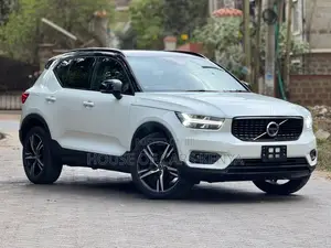 Volvo XC40 T5 AWD R-Design 2019