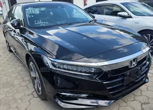 Honda Accord 2020 Nyeusi