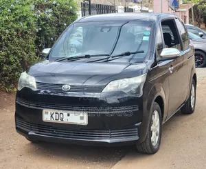 Toyota Spade 2017 Black