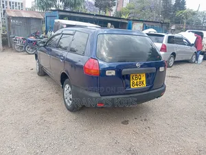 Nissan Advan 2006 Blue