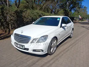 Mercedes-Benz E250 CGI 2011 Nyeupe