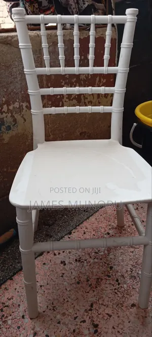 Kids Chiavari Chairs (30 Units)