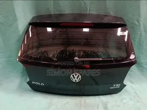 Tailgate/Boot ya Volkswagen Polo 2014