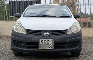 Nissan Advan 2014 Nyeupe