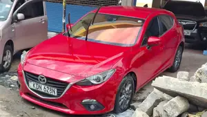 Mazda Axela 2016 Nyekundu