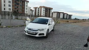 Honda Insight 2013 Nyeupe