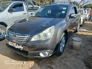 Subaru Outback 2012 Black