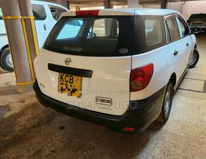Nissan Advan 2008 Silver