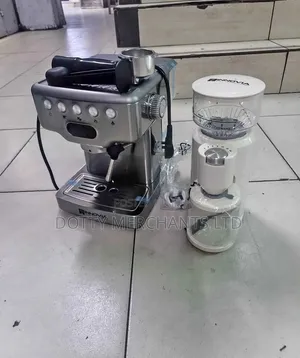 Mashine ya Kahawa ya Espresso ya Professional na Grinder