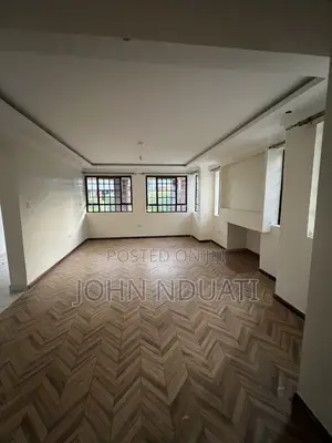 5 Bedroom Mansion for Rent in Thome