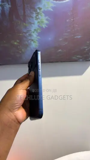 Apple iPhone 17 Pro 256GB Bluu