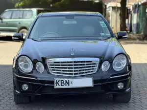 Mercedes-Benz E320 2003