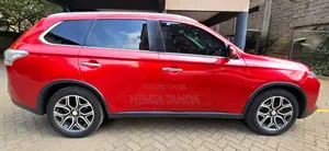 Mitsubishi Outlander 2014 Nyekundu