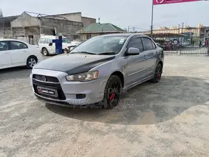 Mitsubishi Lancer 2010 Kijivu