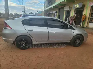 Honda Insight 2010 Nyeupe