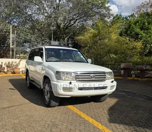 Toyota Land Cruiser 100 VX 4.7 V8 2005 Nyeupe
