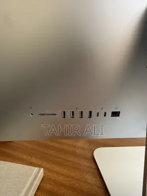 Apple iMac 21" Retina 4K Desktop Computer (2017)