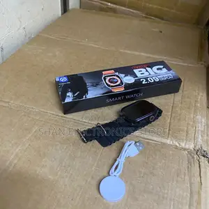 T900 Ultra Smartwatch with Big Screen
