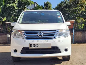 Nissan Serena 2014 Nyeupe