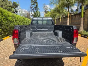 Toyota Hilux 2.4 Diesel Double Cab 2020