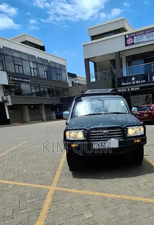 Toyota Land Cruiser 2001 Kijani