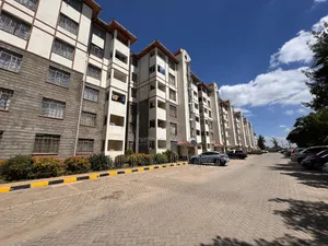 Apartment ya Vyumba 3 kwa Uuzaji Sunset, Mlolongo