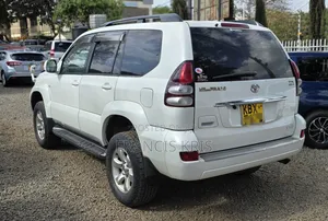 Toyota Land Cruiser Prado 2006 White