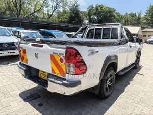 Toyota Hilux Revo Single Cab 2.4 Diesel RWD 2017