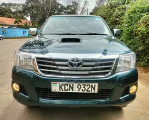Toyota Hilux Double Cab 2010